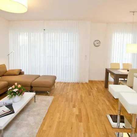 Strandresidenzen Bansin Ostseepalais 02 *